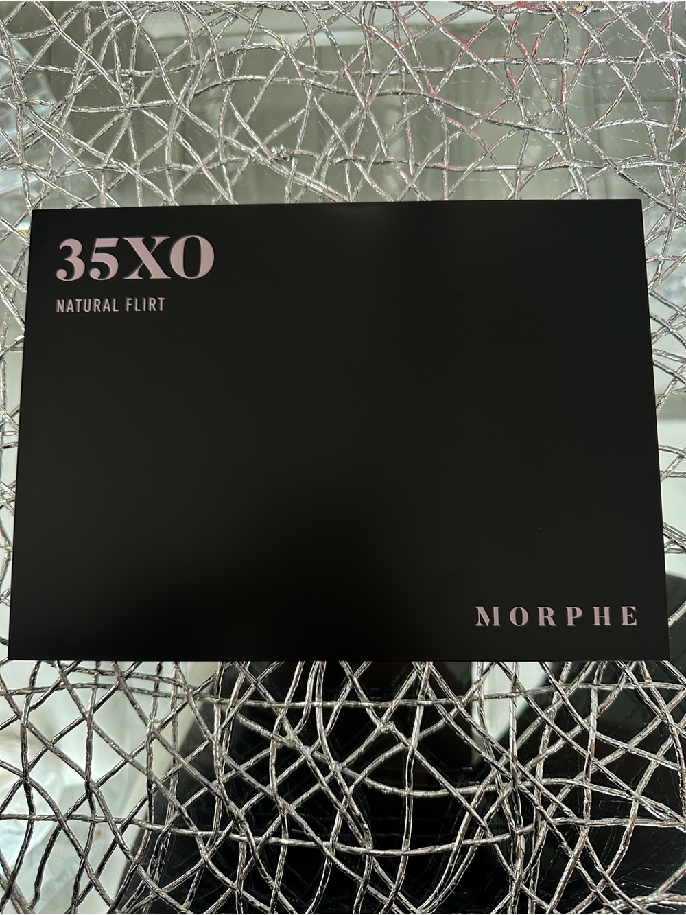 Morphe 35XO Natural Flirt Eyeshadow Palette - Black & Light Pink Accents